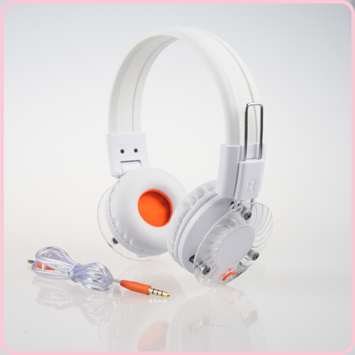 OEM acceptable headphone for iPhone with crystal clear stereo sound